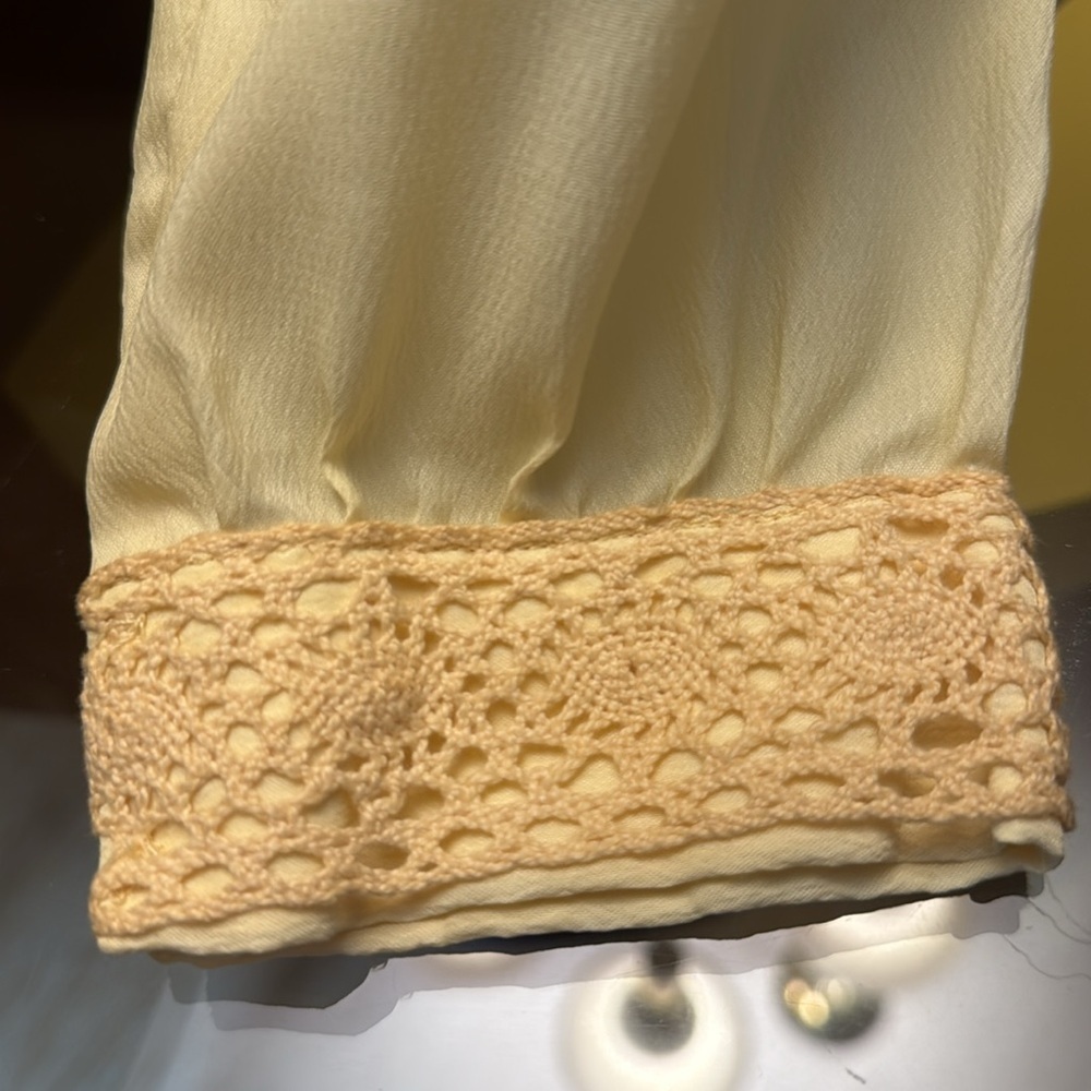 Vintage 50s AinR Jr. yellow w/ lace detail Shift Dress 
Large - Picture 9 of 13